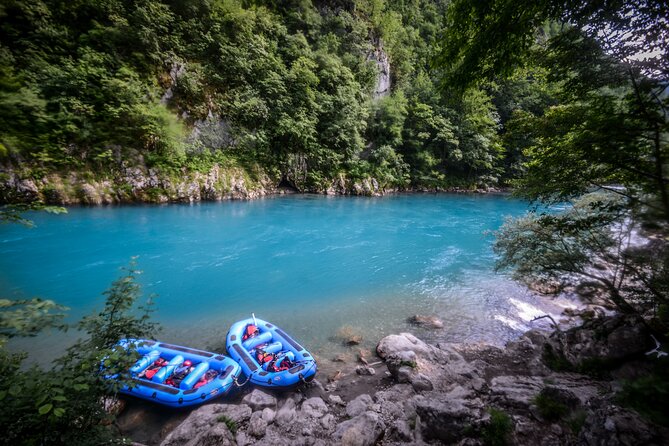 4 Hours Tara Rafting Trip - Seventeen kilometers through Tara Canyon