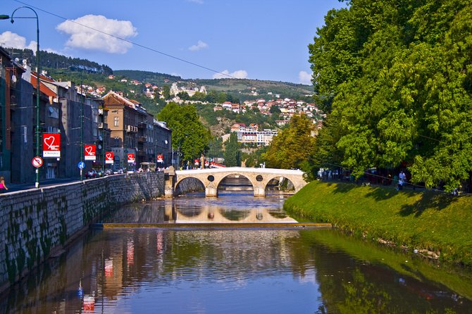 Crossroads of Cultures - Sarajevo Walking Tour - The Meeting of Cultures and Gazi Husrev-beg Mosque