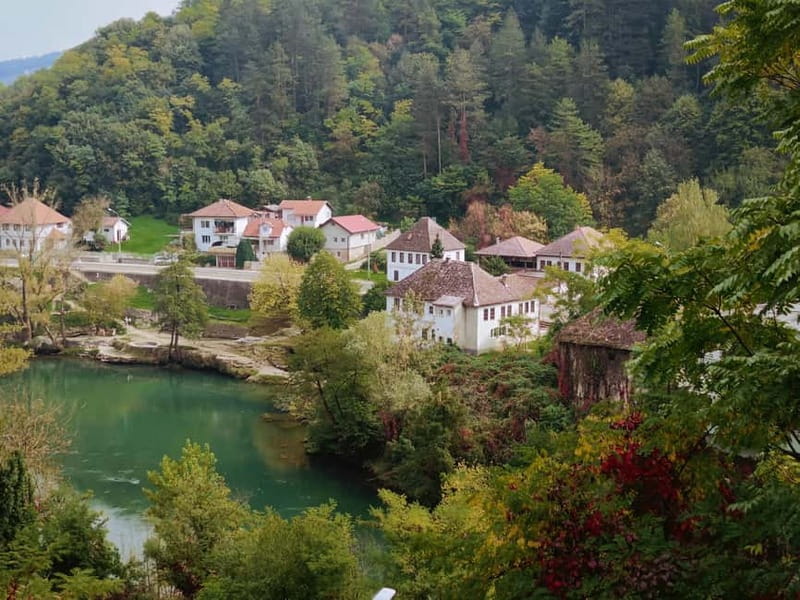 Discover Banja Luka: Guided Walking Tour - The food and coffee pause