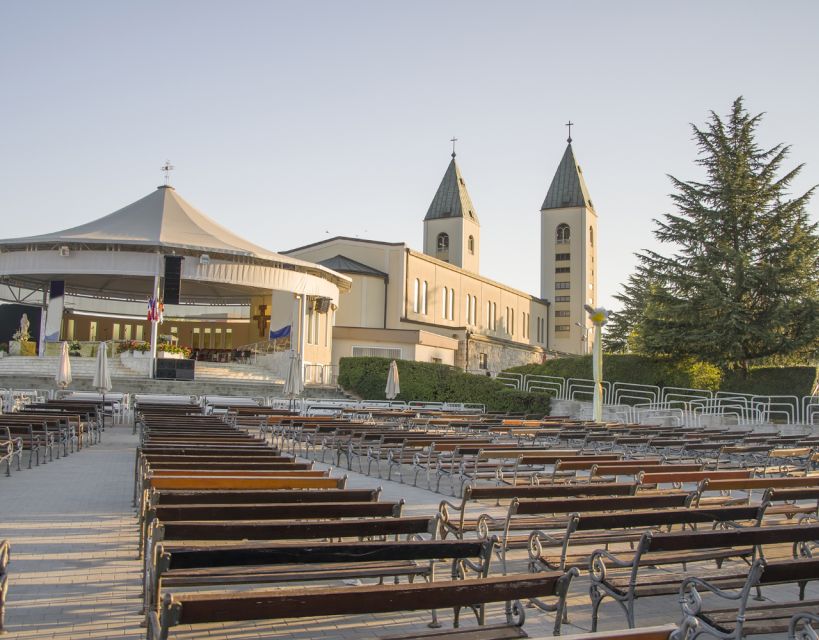 Dubrovnik: Private Day Trip to Medjugorje with Hotel Pickup - What the $433 price really means