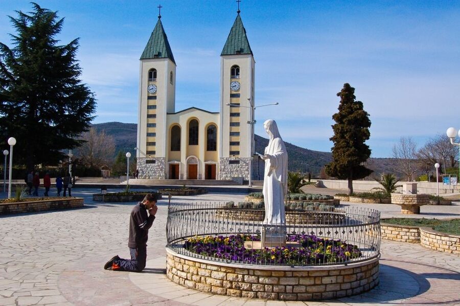 Međugorje and Apparation Hill Private Tour From Dubrovnik - The long drive from Dubrovnik to Herzegovina-Neretva Canton