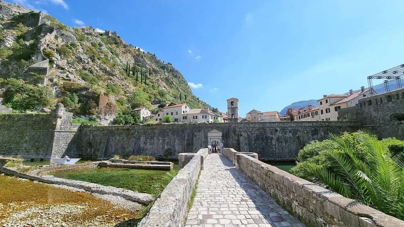 Montenegro & Bosnia combo day trip - Perast, a brief look at the bay’s postcard town