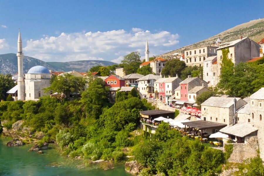 Mostar & Međugorje Full-Day Private Tour from Dubrovnik - Lunch, local suggestions, and the benefit of a private car