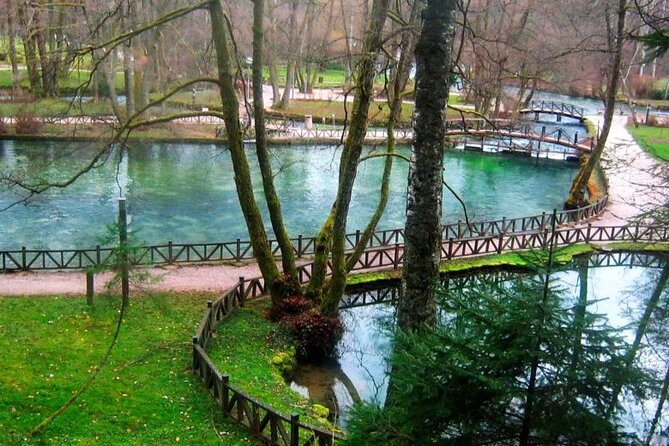Private Carriage Ride in Vrelo Bosne Nature Park - Timing, comfort, and practical planning