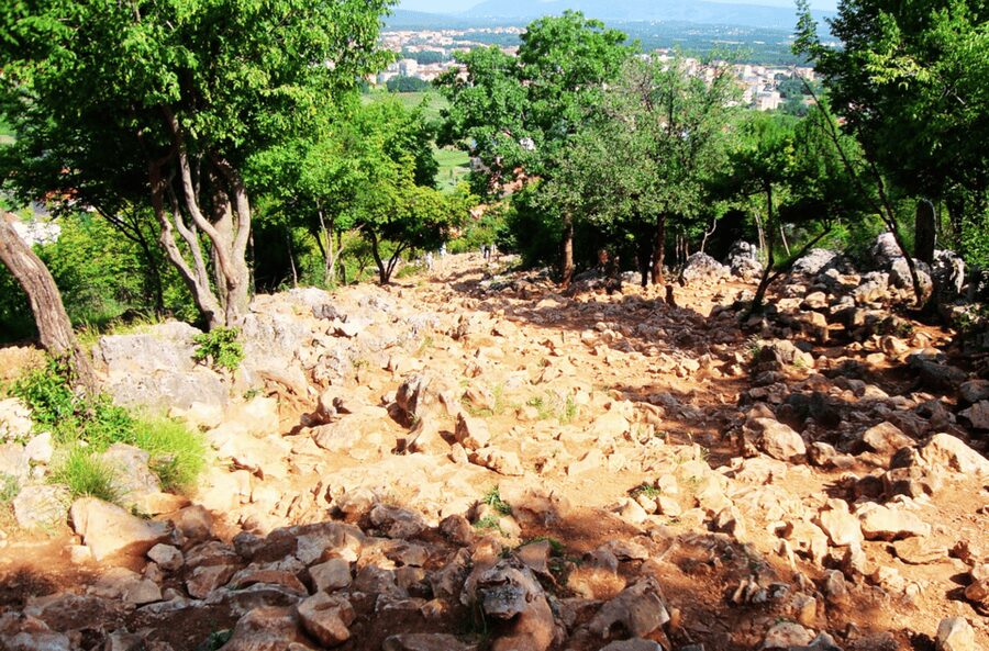 Private Full Day Trip Medjugorje from Dubrovnik - Apparition Hill and the physical side of the visit