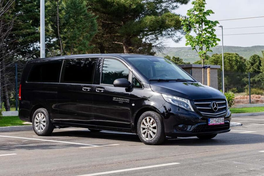 Private tour from Split to Dubrovnik via Mostar - How the $824 price works for your group
