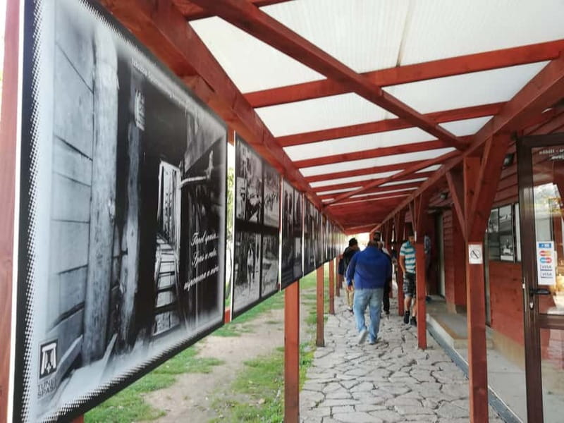 Sarajevo: A Siege Story - The Tunnel of Hope Experience - Guides, group size, and the human side of the tour