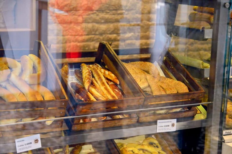 Sarajevo: Food And Crafts tour - Finish with ćevapi, baklava, and Bosnian coffee