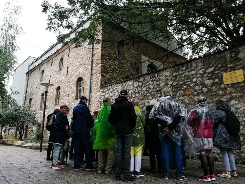 Sarajevo: Grand Walking Tour Through Time and Cultures - Gazi Husrev-beg Mosque and Sarajevo’s religious mix