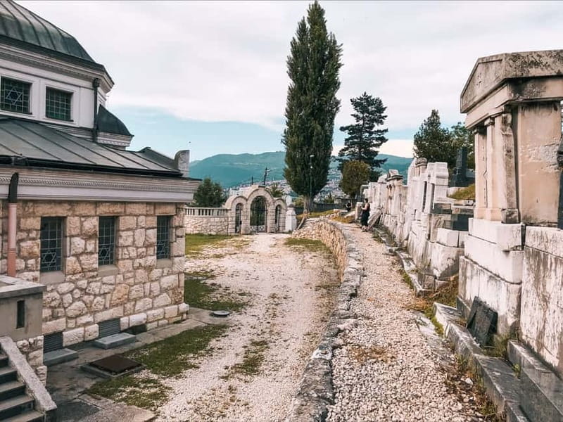 Sarajevo: Jewish Heritage Tour with Entry Tickets - The Sarajevo Haggadah and a fragile survival story