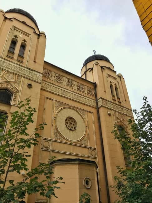 Sarajevo: Jewish Heritage Tour with Entry Tickets - Inside the Old Jewish Temple and Jewish Museum