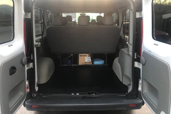 Sarajevo: Private Transfer to and from Sarajevo Airport - A calm first half-hour in Sarajevo