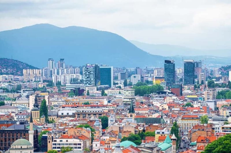 Sarajevo : Private Walking Tour With A Guide (Private Tour) - What the guides add to the experience