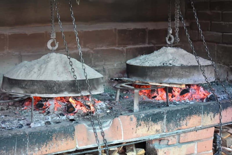 Sarajevo: Sarajevo City Market, Old Town Food Tasting Tour - Ćevapi, the Sarajevo essential