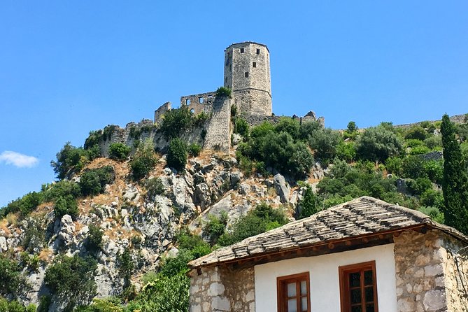 Sarajevo to Dubrovnik: One-Way Tour via Mostar, Kravica Falls, Blagaj & Pocitelj - Guides, group size, and the feel of the day