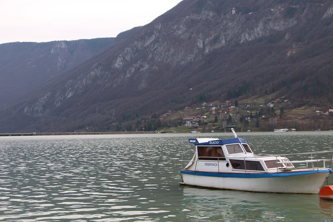 Sarajevo to Srebrenica: Genocide Study Tour with War Veteran - Srebrenica town and the long aftermath