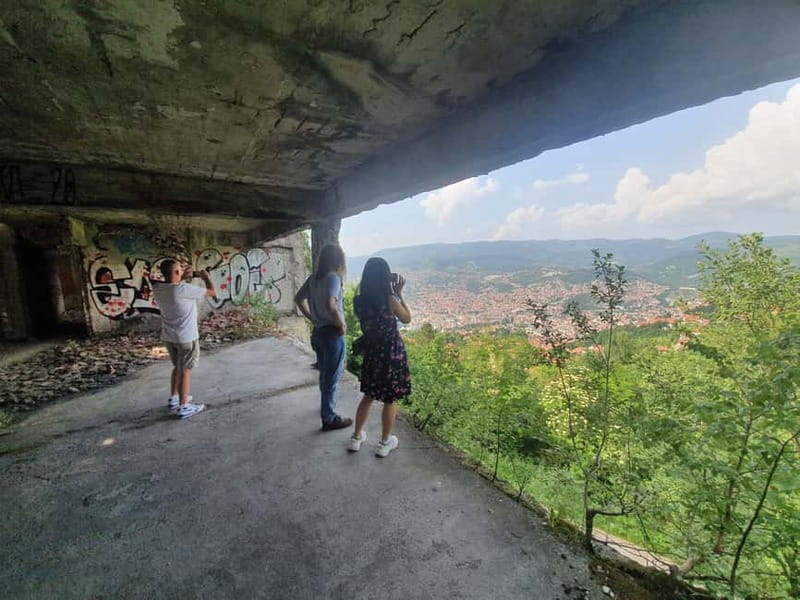 Sarajevo: Tunnel Museum Yugoslavia War Tour with War Veteran - Who should book this Sarajevo war tour?