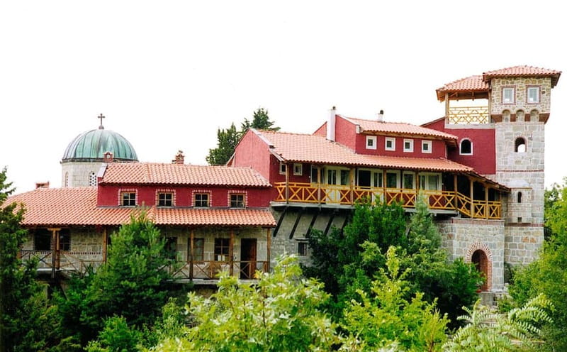 Trebinje Tour with Luxury Transportation and Wine Tasting - What the $195 price gets you
